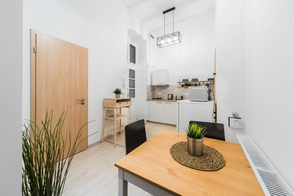 Astoria Airconed Appartement *